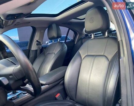 Альфа Ромео Джулия 2019 в Львове на Automoto.ua Синий Альфа Ромео Джулия, объемом двигателя 2 л и пробегом 32 тыс. км за 23800 $, фото 19 на Automoto.ua