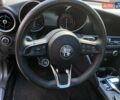 Синий Альфа Ромео Джулия, объемом двигателя 2 л и пробегом 32 тыс. км за 23500 $, фото 13 на Automoto.ua