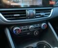Альфа Ромео Джулия 2019 в Львове на Automoto.ua Синий Альфа Ромео Джулия, объемом двигателя 2 л и пробегом 32 тыс. км за 23800 $, фото 16 на Automoto.ua