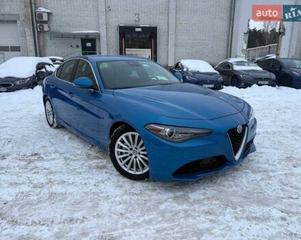 Синій Альфа Ромео Джулія, об'ємом двигуна 2 л та пробігом 109 тис. км за 18600 $, фото 1 на Automoto.ua