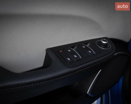 Синий Альфа Ромео Джулия, объемом двигателя 2 л и пробегом 109 тыс. км за 18300 $, фото 26 на Automoto.ua