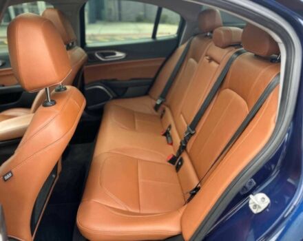 Синий Альфа Ромео Джулия, объемом двигателя 2 л и пробегом 34 тыс. км за 20100 $, фото 11 на Automoto.ua