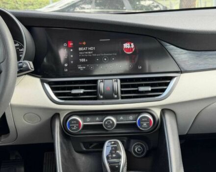 Синий Альфа Ромео Джулия, объемом двигателя 2 л и пробегом 43 тыс. км за 13000 $, фото 8 на Automoto.ua