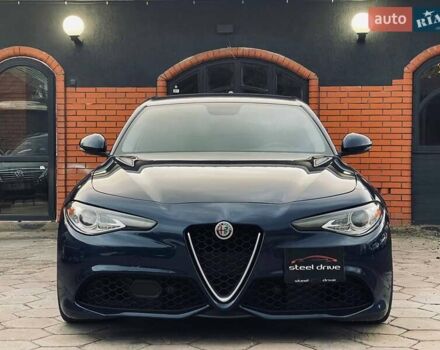 Синий Альфа Ромео Джулия, объемом двигателя 2 л и пробегом 122 тыс. км за 16999 $, фото 1 на Automoto.ua