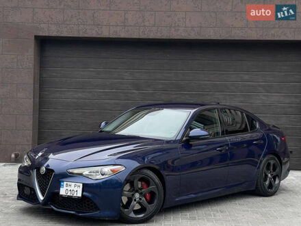 Синій Альфа Ромео Джулія, об'ємом двигуна 2 л та пробігом 126 тис. км за 19650 $, фото 1 на Automoto.ua