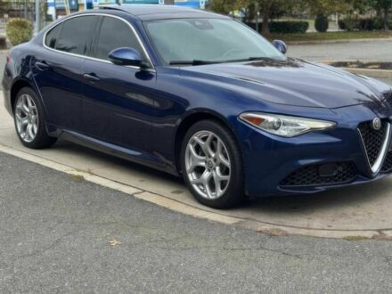 Синий Альфа Ромео Джулия, объемом двигателя 2 л и пробегом 34 тыс. км за 20100 $, фото 1 на Automoto.ua