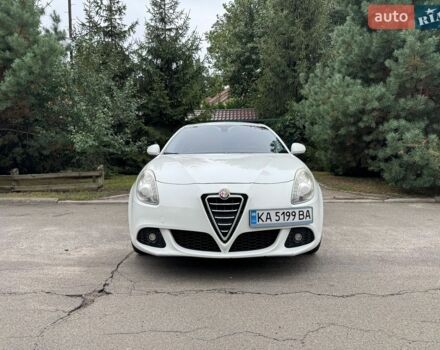 Білий Альфа Ромео Giulietta, об'ємом двигуна 1.4 л та пробігом 84 тис. км за 9700 $, фото 3 на Automoto.ua