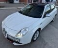 Білий Альфа Ромео Giulietta, об'ємом двигуна 1.4 л та пробігом 212 тис. км за 6900 $, фото 10 на Automoto.ua