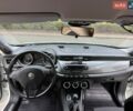 Білий Альфа Ромео Giulietta, об'ємом двигуна 1.4 л та пробігом 84 тис. км за 9700 $, фото 15 на Automoto.ua