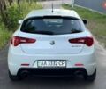 Білий Альфа Ромео Giulietta, об'ємом двигуна 1.37 л та пробігом 238 тис. км за 6200 $, фото 5 на Automoto.ua