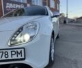 Білий Альфа Ромео Giulietta, об'ємом двигуна 1.4 л та пробігом 212 тис. км за 6900 $, фото 5 на Automoto.ua