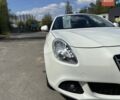 Білий Альфа Ромео Giulietta, об'ємом двигуна 1.4 л та пробігом 437 тис. км за 5490 $, фото 4 на Automoto.ua