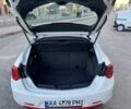 Білий Альфа Ромео Giulietta, об'ємом двигуна 1.4 л та пробігом 212 тис. км за 6900 $, фото 22 на Automoto.ua