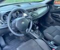 Білий Альфа Ромео Giulietta, об'ємом двигуна 1.37 л та пробігом 238 тис. км за 6200 $, фото 11 на Automoto.ua
