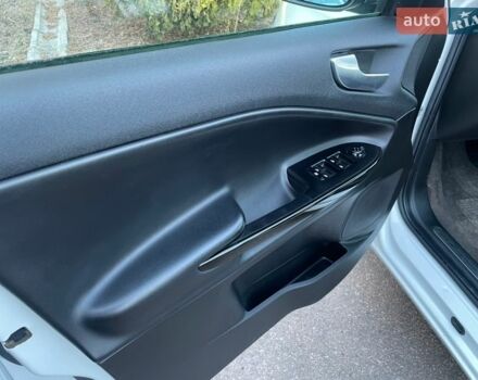 Белый Альфа Ромео Джульетта, объемом двигателя 1.4 л и пробегом 213 тыс. км за 6900 $, фото 23 на Automoto.ua