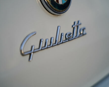 Білий Альфа Ромео Giulietta, об'ємом двигуна 1.4 л та пробігом 150 тис. км за 9900 $, фото 8 на Automoto.ua