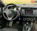 Белый Альфа Ромео Джульетта, объемом двигателя 1.37 л и пробегом 113 тыс. км за 15199 $, фото 34 на Automoto.ua