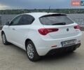 Белый Альфа Ромео Джульетта, объемом двигателя 1.36 л и пробегом 72 тыс. км за 13000 $, фото 4 на Automoto.ua