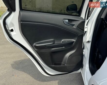 Белый Альфа Ромео Джульетта, объемом двигателя 1.37 л и пробегом 113 тыс. км за 15199 $, фото 23 на Automoto.ua