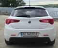 Белый Альфа Ромео Джульетта, объемом двигателя 1.36 л и пробегом 72 тыс. км за 13000 $, фото 6 на Automoto.ua