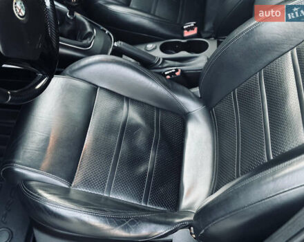 Чорний Альфа Ромео Giulietta, об'ємом двигуна 1.96 л та пробігом 209 тис. км за 8500 $, фото 31 на Automoto.ua