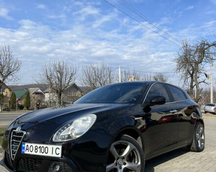 Чорний Альфа Ромео Giulietta, об'ємом двигуна 1.37 л та пробігом 231 тис. км за 7950 $, фото 11 на Automoto.ua