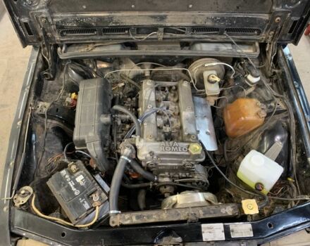 Черный Альфа Ромео Джульетта, объемом двигателя 0 л и пробегом 666 тыс. км за 1500 $, фото 6 на Automoto.ua