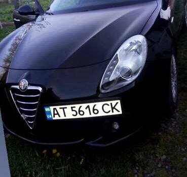 Чорний Альфа Ромео Giulietta, об'ємом двигуна 1.4 л та пробігом 103 тис. км за 10000 $, фото 1 на Automoto.ua