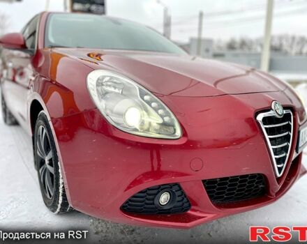 Червоний Альфа Ромео Giulietta, об'ємом двигуна 1.4 л та пробігом 124 тис. км за 7800 $, фото 6 на Automoto.ua