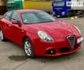 Червоний Альфа Ромео Giulietta, об'ємом двигуна 2 л та пробігом 193 тис. км за 6500 $, фото 5 на Automoto.ua