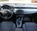 Червоний Альфа Ромео Giulietta, об'ємом двигуна 1.4 л та пробігом 159 тис. км за 8900 $, фото 37 на Automoto.ua