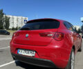 Червоний Альфа Ромео Giulietta, об'ємом двигуна 1.37 л та пробігом 130 тис. км за 9400 $, фото 7 на Automoto.ua