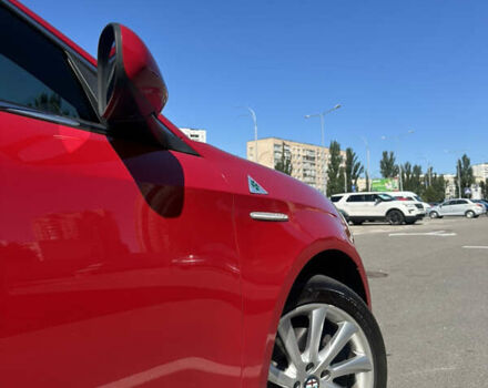 Червоний Альфа Ромео Giulietta, об'ємом двигуна 1.37 л та пробігом 130 тис. км за 9400 $, фото 24 на Automoto.ua