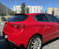 Червоний Альфа Ромео Giulietta, об'ємом двигуна 1.37 л та пробігом 130 тис. км за 9400 $, фото 8 на Automoto.ua