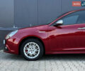 Червоний Альфа Ромео Giulietta, об'ємом двигуна 1.37 л та пробігом 76 тис. км за 15700 $, фото 4 на Automoto.ua