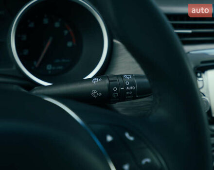 Красный Альфа Ромео Джульетта, объемом двигателя 1.37 л и пробегом 48 тыс. км за 13800 $, фото 32 на Automoto.ua