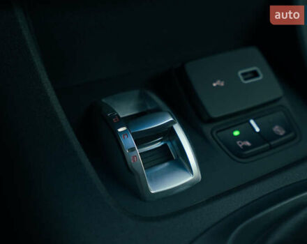 Красный Альфа Ромео Джульетта, объемом двигателя 1.37 л и пробегом 48 тыс. км за 13800 $, фото 42 на Automoto.ua