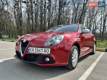 Альфа Ромео Giulietta 2018 у Києві на Automoto.ua Червоний Альфа Ромео Giulietta, об'ємом двигуна 1.37 л та пробігом 73 тис. км за 15100 $, фото 1 на Automoto.ua