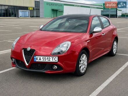 Червоний Альфа Ромео Giulietta, об'ємом двигуна 1.37 л та пробігом 99 тис. км за 16500 $, фото 1 на Automoto.ua