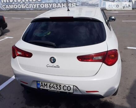 Альфа Ромео Giulietta, об'ємом двигуна 1.4 л та пробігом 143 тис. км за 8500 $, фото 3 на Automoto.ua