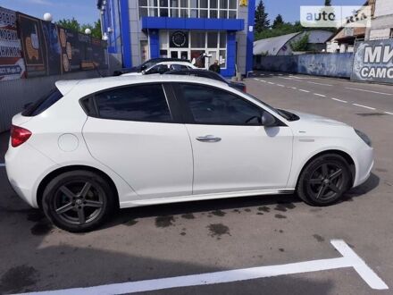 Альфа Ромео Giulietta 2013 у Житомирі на Automoto.ua Альфа Ромео Giulietta, об'ємом двигуна 1.4 л та пробігом 143 тис. км за 8500 $, фото 1 на Automoto.ua