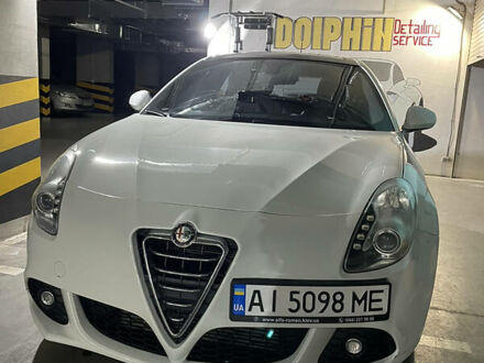 Альфа Ромео Giulietta 2013 у Києві на Automoto.ua Альфа Ромео Giulietta, об'ємом двигуна 1.4 л та пробігом 56 тис. км за 12000 $, фото 1 на Automoto.ua