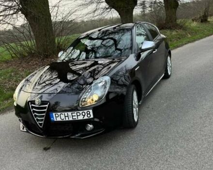 Альфа Ромео Giulietta, об'ємом двигуна 2 л та пробігом 125 тис. км за 10000 $, фото 1 на Automoto.ua