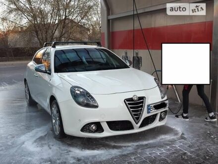 Альфа Ромео Giulietta, об'ємом двигуна 1.4 л та пробігом 175 тис. км за 12700 $, фото 1 на Automoto.ua