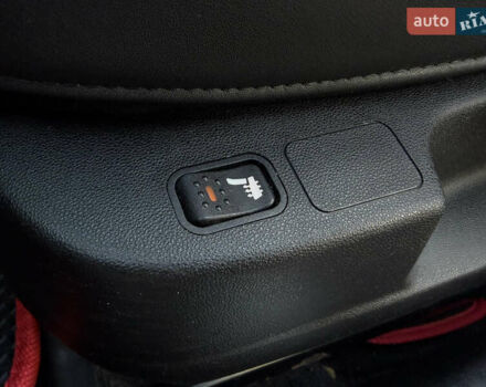 Сірий Альфа Ромео Giulietta, об'ємом двигуна 1.96 л та пробігом 159 тис. км за 7950 $, фото 38 на Automoto.ua