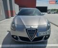 Сірий Альфа Ромео Giulietta, об'ємом двигуна 1.37 л та пробігом 324 тис. км за 5999 $, фото 23 на Automoto.ua