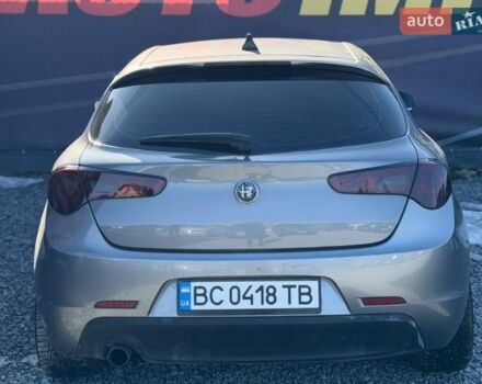 Серый Альфа Ромео Джульетта, объемом двигателя 1.37 л и пробегом 320 тыс. км за 7500 $, фото 23 на Automoto.ua