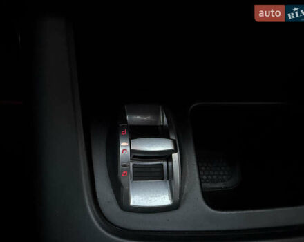 Сірий Альфа Ромео Giulietta, об'ємом двигуна 1.96 л та пробігом 159 тис. км за 7950 $, фото 48 на Automoto.ua