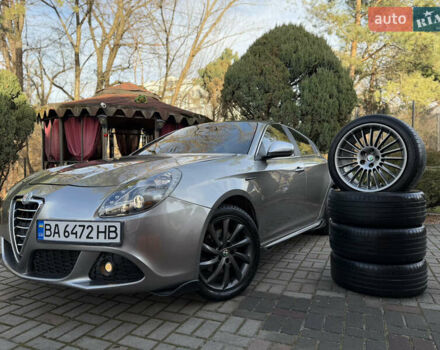 Сірий Альфа Ромео Giulietta, об'ємом двигуна 1.96 л та пробігом 159 тис. км за 7950 $, фото 74 на Automoto.ua