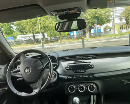 Серый Альфа Ромео Джульетта, объемом двигателя 1.4 л и пробегом 145 тыс. км за 6600 $, фото 6 на Automoto.ua